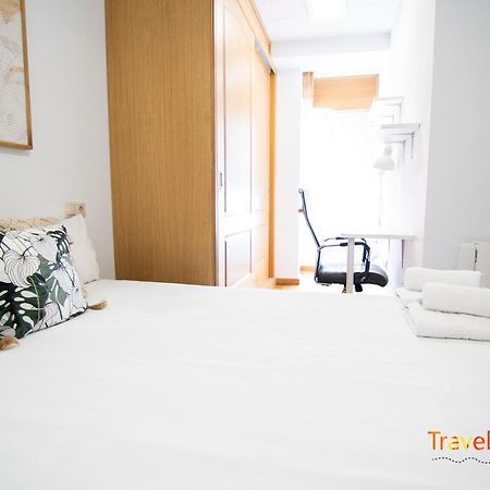 Bright Entire Apartment- Gp 1A Santiago de Compostela Zewnętrze zdjęcie